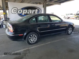 2003 Volkswagen Passat GLS z VIN WVWPD63BX3P200060, wystawiony jako Copart lot #60908225 z przebiegiem 112 950 mil mil oraz Czysty tytuł • Clean title. Historia ofert i sprzedaży dostępna na DreamBid. Obrazek 3.