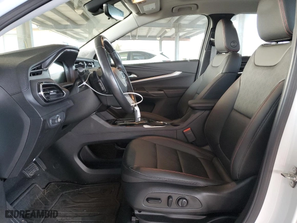 2023 Chevrolet Bolt EUV Premier with VIN 1G1FZ6S07P4165653, listed as a Copart auction lot 48535405 with 3,879 mi miles and Salvage Title. Bid and sale history available at carsss.com. Image 7.