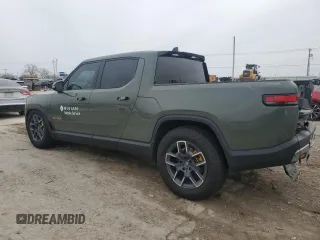 2022 Rivian R1T Launch Edition z VIN 7FCTGAAL2NN000433, wystawiony jako Copart lot #46680705 z przebiegiem Nie podano mil oraz Szkody całkowita. Historia ofert i sprzedaży dostępna na DreamBid. Obrazek 2.