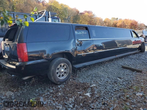 2012 Chevrolet Suburban with VIN 1GNWCLEG8CR277088, listed as a Copart auction lot 76670444 with Not provided miles and Salvage title. Bid and sale history available at DreamBid. Image 4.