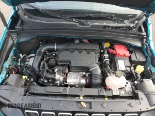 2022 Jeep Renegade Latitude z VIN ZACNJDB10NPN70675, wystawiony jako Copart lot #60787825 z przebiegiem 46 865 mil mil oraz Szkoda całkowita • Salvage title. Historia ofert i sprzedaży dostępna na DreamBid. Obrazek 13.