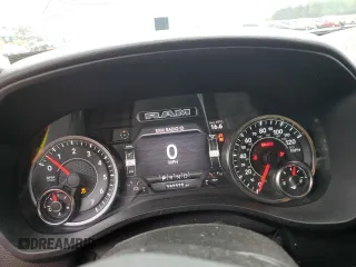 2021 Ram 1500 Big Horn z VIN 1C6SRFBT6MN573722, wystawiony jako Copart lot #56175575 z przebiegiem 141 115 mil mil oraz Szkoda całkowita • Salvage title. Historia ofert i sprzedaży dostępna na DreamBid. Obrazek 9.