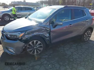 2019 Buick Encore Essence with VIN KL4CJGSM7KB927386, listed as a IAAI auction lot 40979134 with 77,784 mi miles. Bid and sale history available at carsss.com. Image 2.