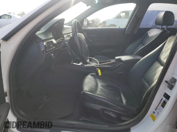 2010 BMW 3 Series 328i with VIN WBAPH5G53ANM36798, listed as a Copart auction lot 86976074 with 146,030 mi miles and Salvage Title. Bid and sale history available at DreamBid. Image 7.