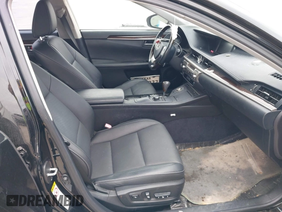 2013 Lexus ES 250 with VIN JTHBK1GG0D2051244, listed as a IAAI auction lot 41364813 with Not Provided miles and . Bid and sale history available at DreamBid. Image 5.