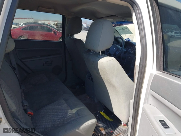 2007 Jeep Grand Cherokee Laredo with VIN 1J8GS48K97C597673, listed as a IAAI auction lot 41625207 with 150,365 mi miles. Bid and sale history available at carsss.com. Image 8.