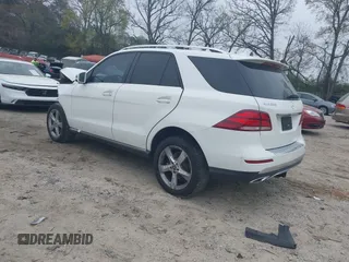 2017 Mercedes-Benz GLE 350 z VIN 4JGDA5JB4HA955963, wystawiony jako IAAI lot #41934855 z przebiegiem 151 147 mil mil oraz . Historia ofert i sprzedaży dostępna na DreamBid. Obrazek 3.