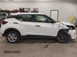 2024 Nissan Kicks S with VIN 3N1CP5BV0RL542538, listed as a IAAI auction lot 41929561 with 10,632 mi miles and . Bid and sale history available at DreamBid. Image 13.