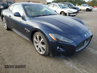 2012 Maserati GranTurismo S with VIN ZAM45KLA2C0062244, listed as a Copart auction lot 82872704 with 0 mi miles and Clean Title. Bid and sale history available at carsss.com. Image 4.