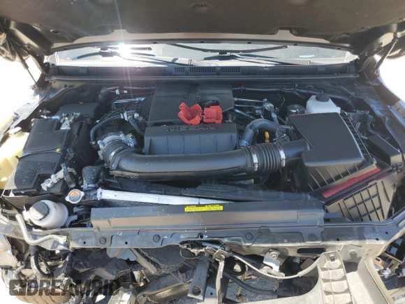 2024 Nissan Frontier SV z VIN 1N6ED1EJ9RN652436, wystawiony jako Copart lot #52405525 z przebiegiem Nie podano mil oraz Szkoda całkowita • Salvage title. Historia ofert i sprzedaży dostępna na DreamBid. Obrazek 12.