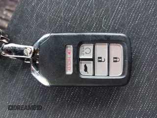 2019 Honda Passport Sport с VIN 5FNYF8H28KB010303, выставлен на аукционе IAAI как лот 42178541 с пробегом 37 593 миль миль и . История ставок и продаж доступна на DreamBid. Изображение 11.