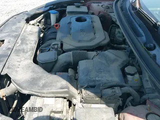 2018 Hyundai Santa Fe 2.4L with VIN 5NMZUDLB5JH054699, listed as a IAAI auction lot 42934036 with 60,161 mi miles and . Bid and sale history available at DreamBid. Image 18.