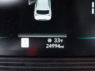 2023 Hyundai Venue SEL with VIN KMHRC8A35PU220898, listed as a IAAI auction lot 40873887 with 24,994 mi miles and . Bid and sale history available at DreamBid. Image 15.