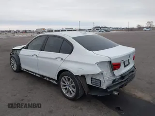 2018 BMW 3 Series 320i xDrive with VIN WBA8E5G54JNU47158, listed as a IAAI auction lot 41362749 with 38,158 mi miles. Bid and sale history available at carsss.com. Image 3.