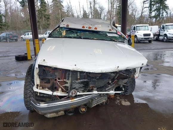 1997 Chevrolet C/K 2500 with VIN 1GCGK24R4VE160857, listed as a IAAI auction lot 41798803 with NaN miles. Bid and sale history available at carsss.com. Image 11.