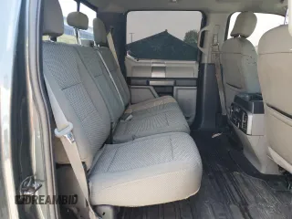 2018 Ford F-150 XL with VIN 1FTEW1EG2JKE12684, listed as a Copart auction lot 60496905 with 137,525 mi miles and Clean title. Bid and sale history available at DreamBid. Image 10.