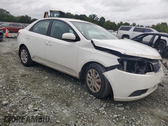 2013 Kia Forte LX with VIN KNAFT4A28D5709015, listed as a Copart auction lot 72903314 with 224,812 mi miles and Salvage Title. Bid and sale history available at carsss.com. Image 4.