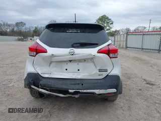 2020 Nissan Kicks SR z VIN 3N1CP5DV9LL494266, wystawiony jako IAAI lot #41699485 z przebiegiem 74 070 mil mil oraz . Historia ofert i sprzedaży dostępna na DreamBid. Obrazek 17.