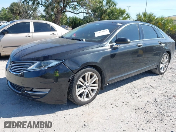 2013 Lincoln MKZ Hybrid z VIN 3LN6L2LU8DR821781, wystawiony jako IAAI lot #41892507 z przebiegiem 95 600 mil mil oraz . Historia ofert i sprzedaży dostępna na DreamBid. Obrazek 2.