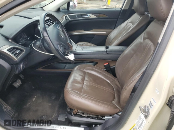 2016 Lincoln MKZ Hybrid с VIN 3LN6L2LU4GR601364, выставлен на аукционе Copart как лот 50378815 с пробегом 114 943 миль миль и Списание • Salvage title. История ставок и продаж доступна на DreamBid. Изображение 7.