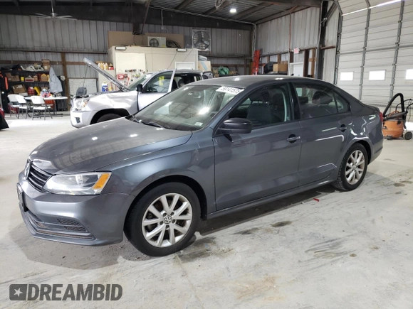 2015 Volkswagen Jetta SE с VIN 3VWD17AJ4FM325204, выставлен на аукционе Copart как лот 59141575 с пробегом Не указан миль и Списание • Salvage title. История ставок и продаж доступна на DreamBid. Изображение 1.