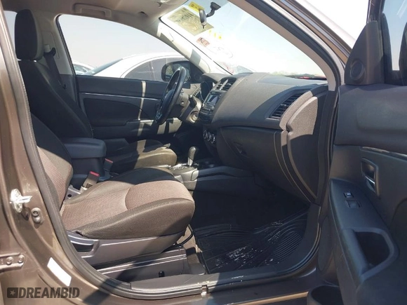 2017 Mitsubishi Outlander Sport ES 2.0 with VIN JA4AP3AU8HZ008710, listed as a IAAI auction lot 41989973 with 160,193 mi miles. Bid and sale history available at carsss.com. Image 5.