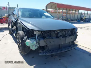 2022 Mazda 3 2.5 Turbo z VIN 3MZBPBAY8NM308426, wystawiony jako IAAI lot #41808563 z przebiegiem 44 693 mil mil oraz . Historia ofert i sprzedaży dostępna na DreamBid. Obrazek 13.