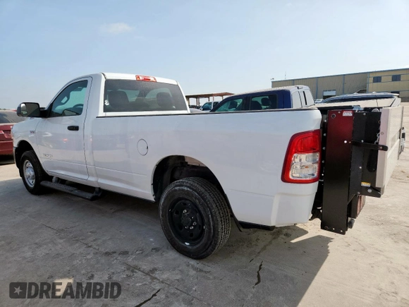 2021 Ram 2500 Tradesman z VIN 3C6MR4AJ6MG554142, wystawiony jako Copart lot #65013125 z przebiegiem 117 905 mil mil oraz Czysty tytuł • Clean title. Historia ofert i sprzedaży dostępna na DreamBid. Obrazek 2.