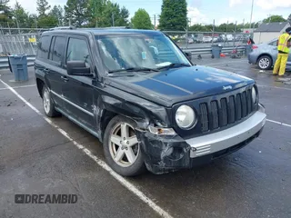 2010 Jeep Patriot Limited with VIN 1J4NF4GBXAD502439, listed as a IAAI auction lot 42265041 with 136,871 mi miles and . Bid and sale history available at DreamBid. Image 1.
