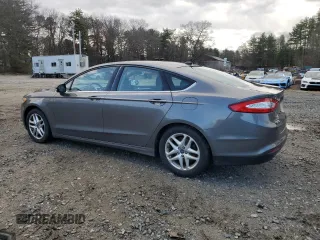 2014 Ford Fusion SE with VIN 1FA6P0H70E5352096, listed as a Copart auction lot 51282205 with 142,474 mi miles and Clean Title. Bid and sale history available at carsss.com. Image 2.