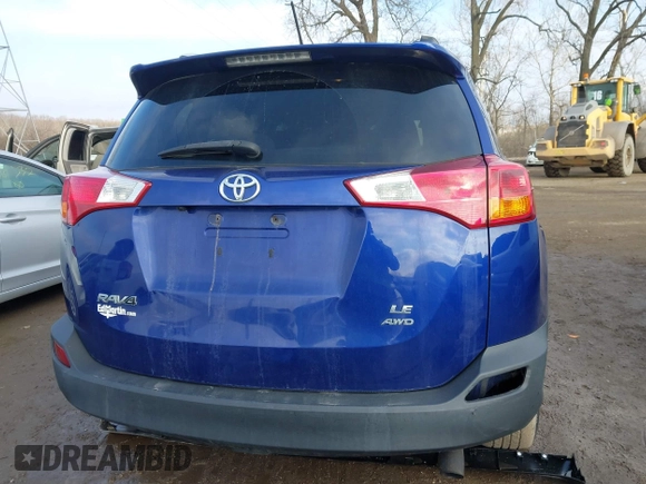2015 Toyota RAV4 LE with VIN 2T3BFREV8FW400165, listed as a IAAI auction lot 41664594 with 257,962 mi miles. Bid and sale history available at carsss.com. Image 16.