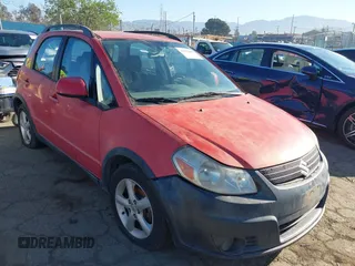2008 Suzuki SX4 Regional Edition Touring with VIN JS2YA413585103516, listed as a IAAI auction lot 41858485 with 164,337 mi miles. Bid and sale history available at carsss.com. Image 1.