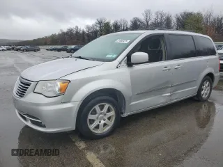 2011 Chrysler Town & Country Touring with VIN 2A4RR5DG7BR768501, listed as a Copart auction lot 51005425 with 135,515 mi miles and Salvage Title. Bid and sale history available at carsss.com. Image 1.
