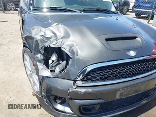 2013 MINI Hardtop S with VIN WMWSV3C52DT396453, listed as a IAAI auction lot 42583892 with 143,190 mi miles and . Bid and sale history available at DreamBid. Image 18.