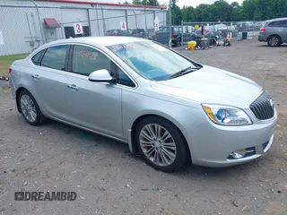 2013 Buick Verano с VIN 1G4PP5SKXD4247834, выставлен на аукционе IAAI как лот 42611373 с пробегом 72 431 миль миль и . История ставок и продаж доступна на DreamBid. Изображение 1.