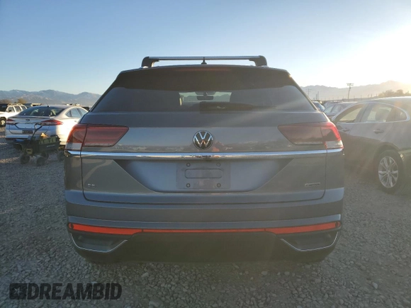 2022 Volkswagen Atlas SE with VIN 1V2KC2CA4NC228197, listed as a Copart auction lot 81079604 with 18,780 mi miles and Salvage title. Bid and sale history available at DreamBid. Image 6.