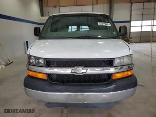 2009 Chevrolet Express Passenger with VIN 1GAHG39K091164479, listed as a Copart auction lot 51215085 with 155,435 mi miles and Salvage Title. Bid and sale history available at carsss.com. Image 5.