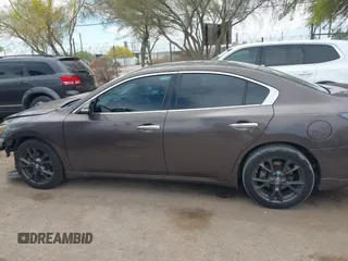 2014 Nissan Maxima S with VIN 1N4AA5AP0EC431251, listed as a IAAI auction lot 42120884 with 163,628 mi miles and . Bid and sale history available at DreamBid. Image 15.