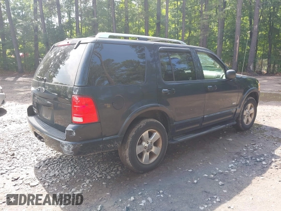 2003 Ford Explorer z VIN 1FMZU65K33UC42721, wystawiony jako IAAI lot #42485600 z przebiegiem 196 235 mil mil oraz . Historia ofert i sprzedaży dostępna na DreamBid. Obrazek 4.