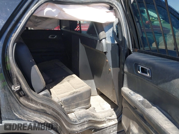 2017 Ford Police Interceptor Utility с VIN 1FM5K8AT0HGD14009, выставлен на аукционе IAAI как лот 42050424 с пробегом 100 050 миль миль и . История ставок и продаж доступна на DreamBid. Изображение 8.