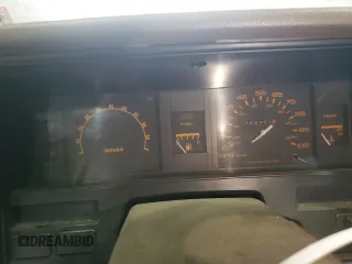 1988 Nissan Hardbody E z VIN 1N6ND16Y3JC351348, wystawiony jako Copart lot #80864914 z przebiegiem 184 397 mil mil oraz Szkody całkowita. Historia ofert i sprzedaży dostępna na DreamBid. Obrazek 9.