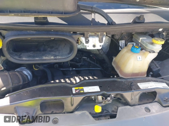 2015 Ram ProMaster Cargo with VIN 3C6TRVDG5FE501111, listed as a IAAI auction lot 42210016 with 208,038 mi miles. Bid and sale history available at carsss.com. Image 10.