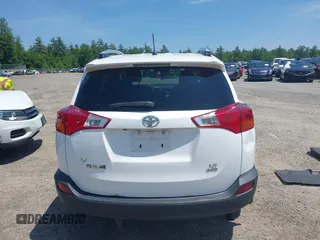 2015 Toyota RAV4 LE with VIN 2T3BFREV6FW230985, listed as a IAAI auction lot 42483966 with 189,246 mi miles and . Bid and sale history available at DreamBid. Image 17.