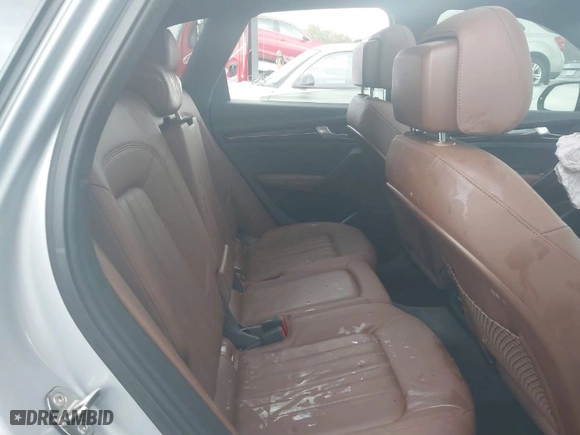 2019 Audi Q5 Premium Plus with VIN WA1BNAFY6K2095484, listed as a IAAI auction lot 40889208 with 1 mi miles. Bid and sale history available at carsss.com. Image 8.