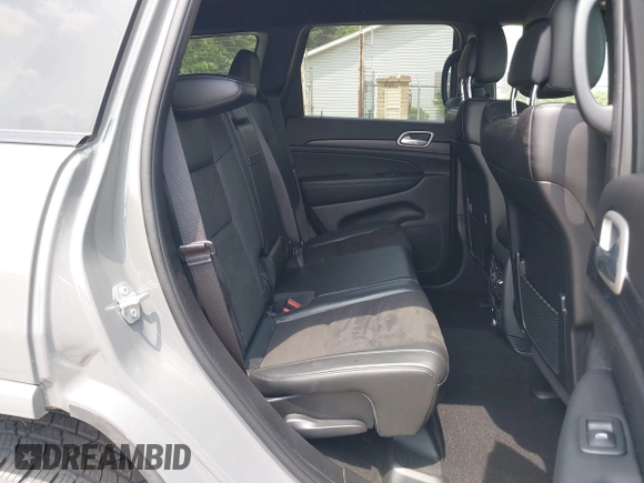 2020 Jeep Grand Cherokee North с VIN 1C4RJFAG4LC397993, выставлен на аукционе IAAI как лот 42390213 с пробегом 51 236 миль миль и . История ставок и продаж доступна на DreamBid. Изображение 8.