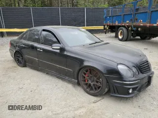2004 Mercedes-Benz E 55 AMG with VIN WDBUF76J44A412106, listed as a Copart auction lot 54076525 with 166,081 mi miles and Clean Title. Bid and sale history available at DreamBid. Image 4.