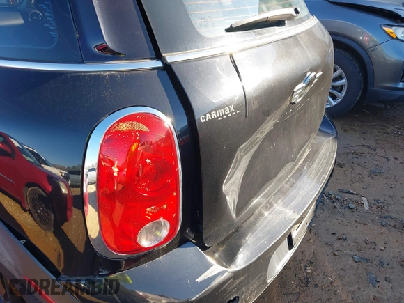 2015 MINI Countryman with VIN WMWZB3C59FWR44862, listed as a IAAI auction lot 41199254 with 94,074 mi miles and . Bid and sale history available at DreamBid. Image 6.