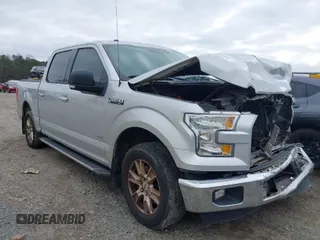 2015 Ford F-150 XL with VIN 1FTEW1CP4FFC69191, listed as a IAAI auction lot 41072913 with 173,539 mi miles. Bid and sale history available at carsss.com. Image 1.