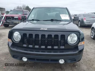 2016 Jeep Patriot Sport z VIN 1C4NJPBA9GD734320, wystawiony jako IAAI lot #41762036 z przebiegiem 121 945 mil mil oraz . Historia ofert i sprzedaży dostępna na DreamBid. Obrazek 11.