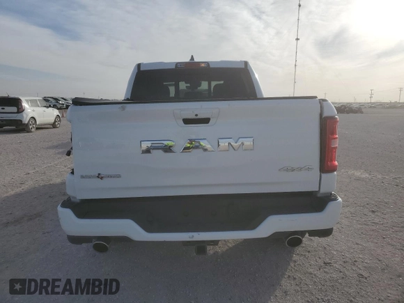 2025 Ram 1500 Big Horn z VIN 1C6SRFFP7SN564845, wystawiony jako Copart lot #47584565 z przebiegiem 2 726 mil mil oraz Szkoda całkowita • Salvage title. Historia ofert i sprzedaży dostępna na DreamBid. Obrazek 6.